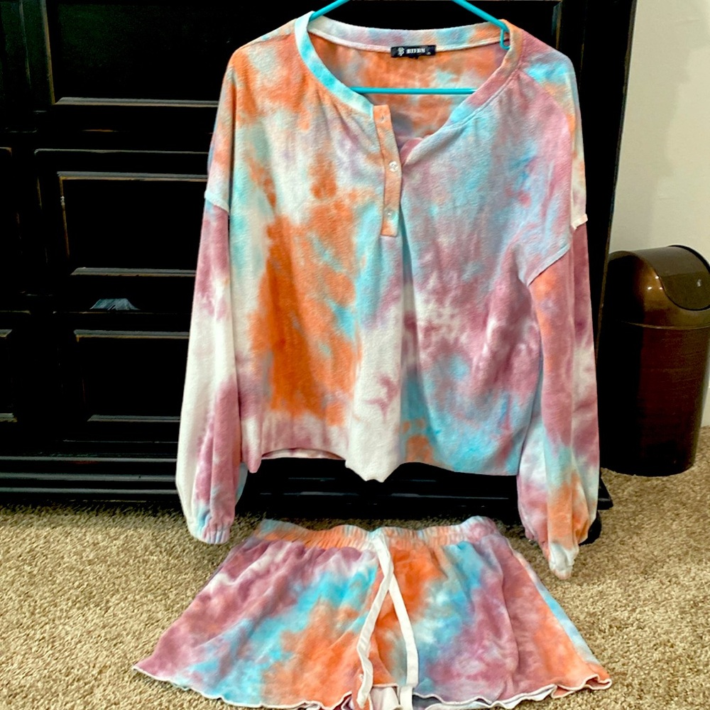 Tie dye lounge set